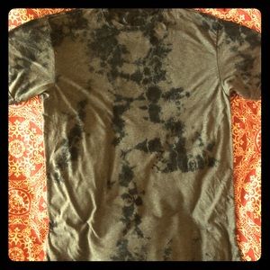 Short sleeve T-shirt. Tie-dye pattern